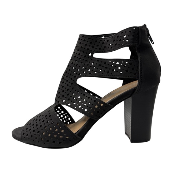 XOXO Beamer Sandals Heel Shoes Women’s 9.5 Black Lasercut Perforated - Picture 2 of 10